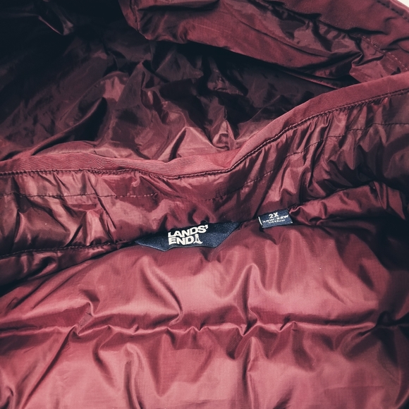 LANDS' END Plus Size 2X(20W-22W) deep Burgundy color Squall Hooded Down … - Picture 4 of 6